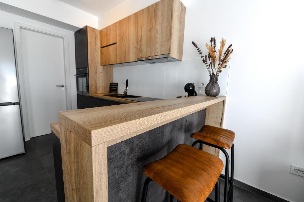 Spacious Apartment Nero With Free Parking Zadar Eksteriør bilde